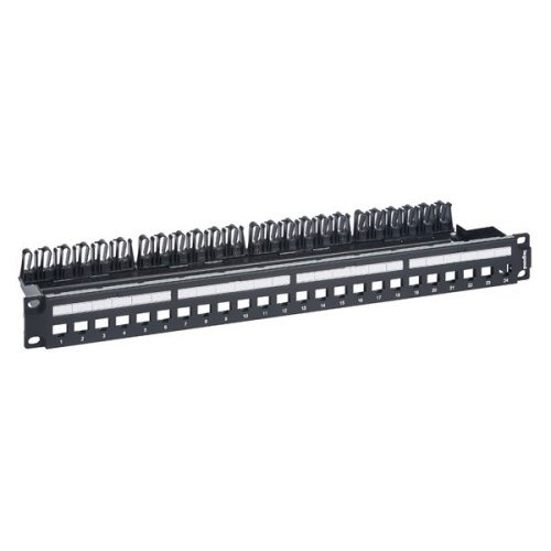 Legrand 632850 Linkeo C 19"/1U üres patch panel 24 db Keystone jack fogadására, fém kábeltartóval